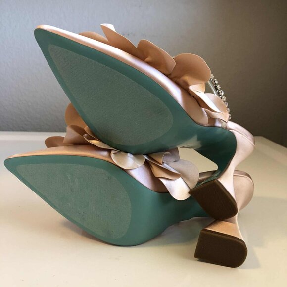 Betsey Johnson Jayde Heels - Picture 7 of 13